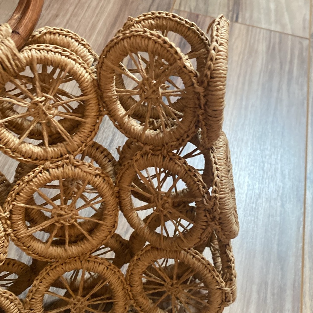 Straw Wheel Shaped Handbag with Bamboo Handles - Picture 13 of 16